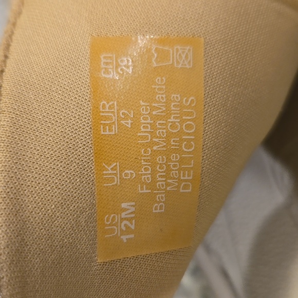 Bzees Slip On Sandals Women's Size 12M - Picture 8 of 13